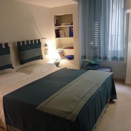 Apartmán Palazzo Vaaz Mola di Bari Exteriér fotografie