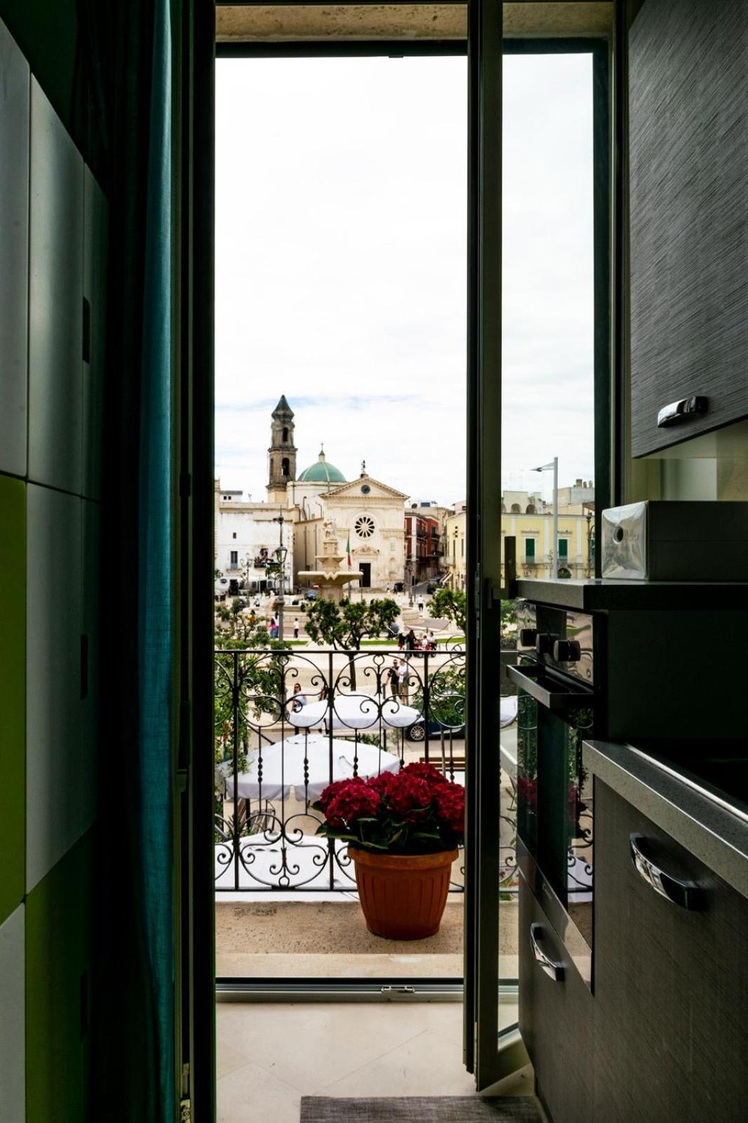 Apartmán Palazzo Vaaz Mola di Bari Exteriér fotografie