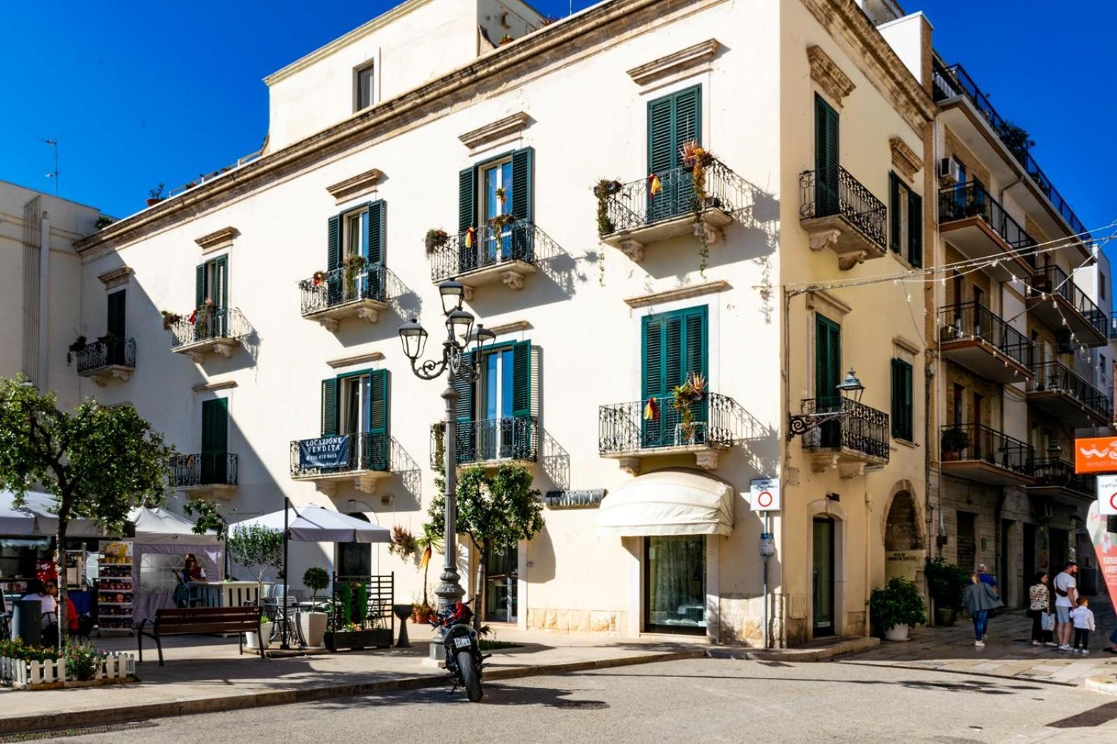 Apartmán Palazzo Vaaz Mola di Bari Exteriér fotografie